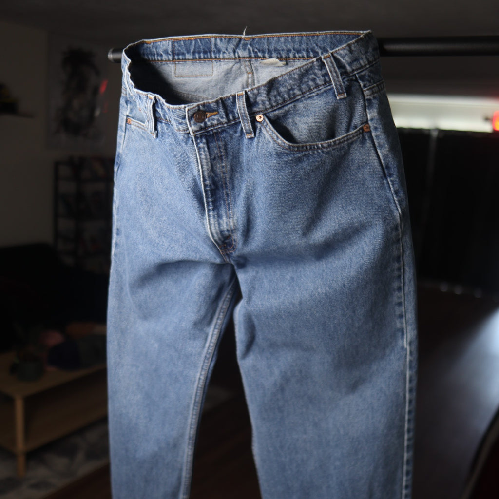 Vintage 90s Levi's 550 Orange Tab Relaxed Fit Denim 38X34
