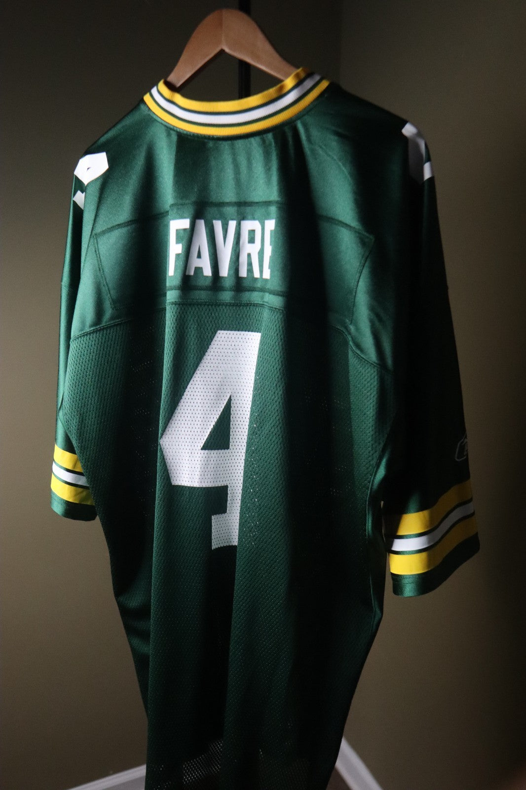 Reebok Green Bay Packers Size 2XL Brett Favre Football Jersey