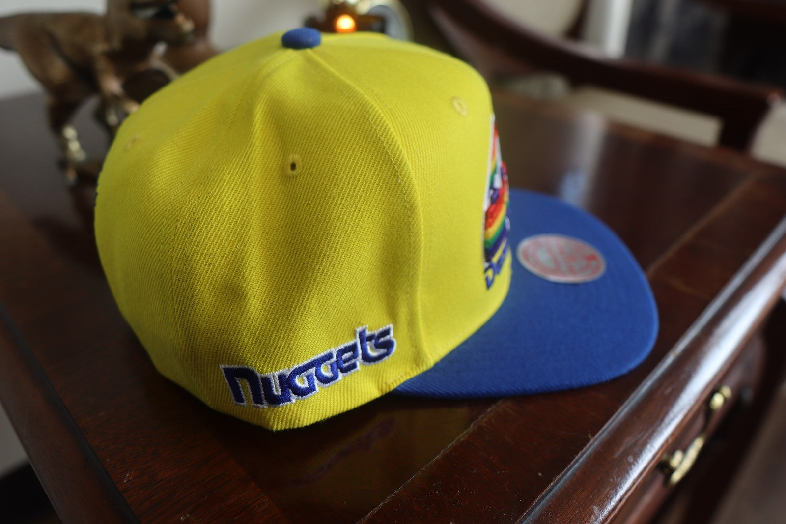 DENVER NUGGETS NBA MITCHELL & NESS BASIC GOLD/BLUE OSFM SNAPBACK HAT/CAP