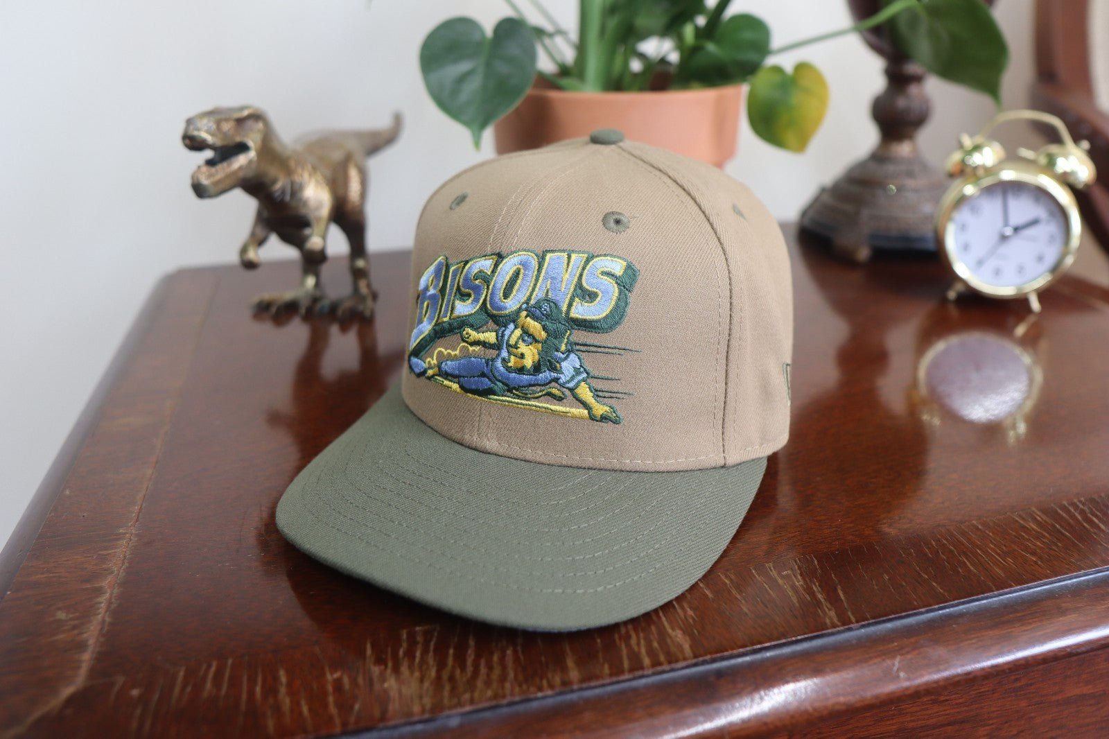 Rare New Era Buffalo Bisons Fitted Size 7 1/4 Hat 59Fifty