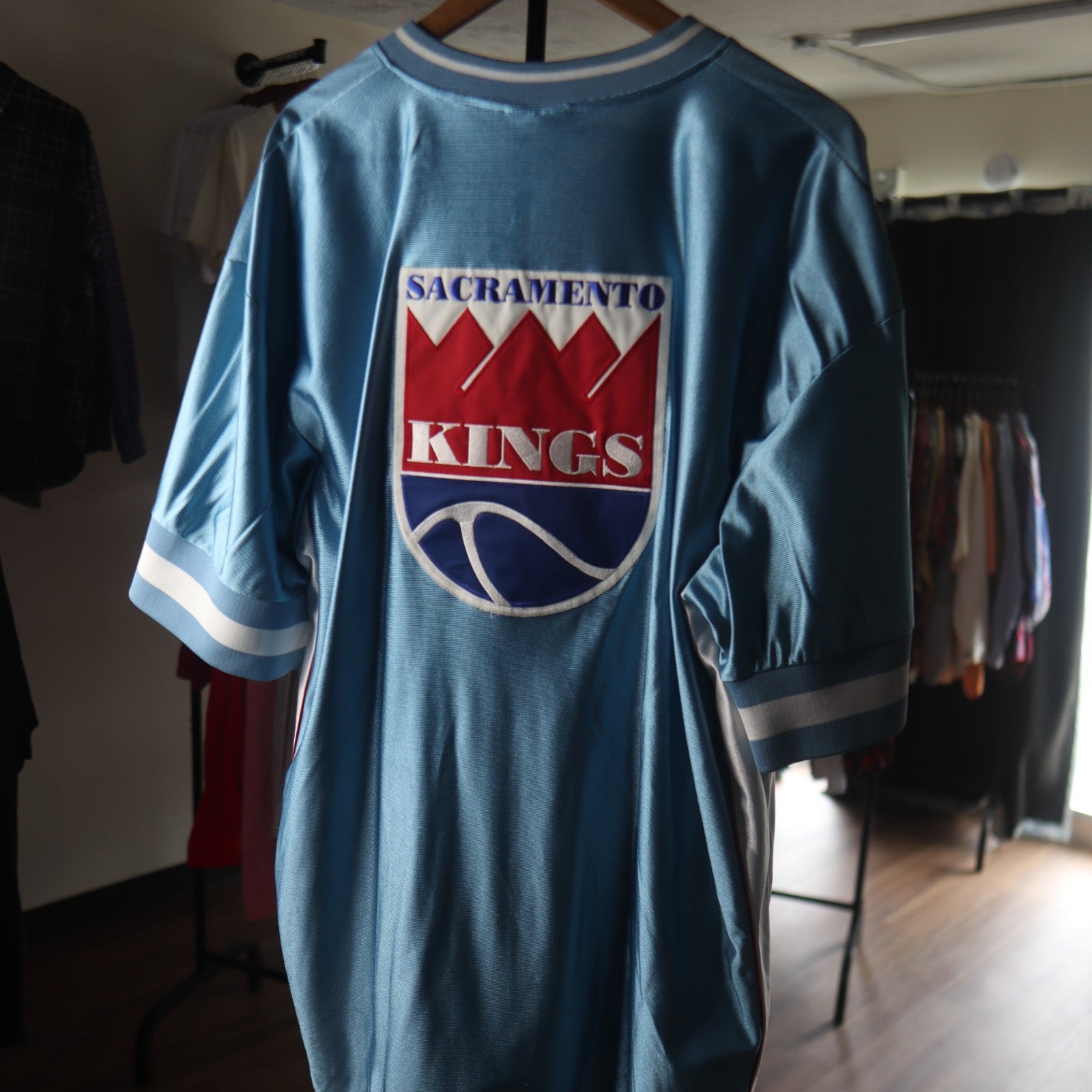 Vintage Sacramento Kings NBA Hardwood Classics Majestic Warm Up Size Large