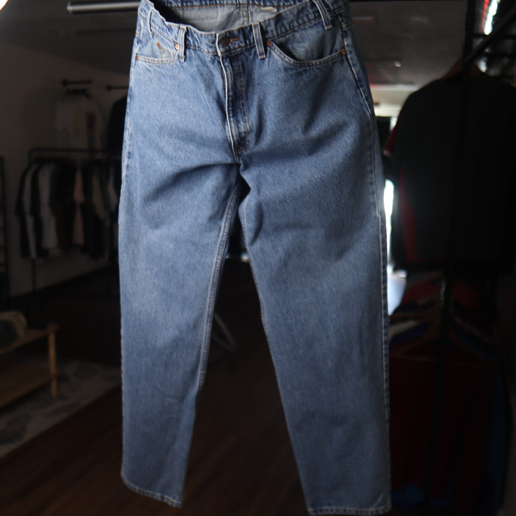 Vintage 90s Levi's 550 Orange Tab Relaxed Fit Denim 38X34