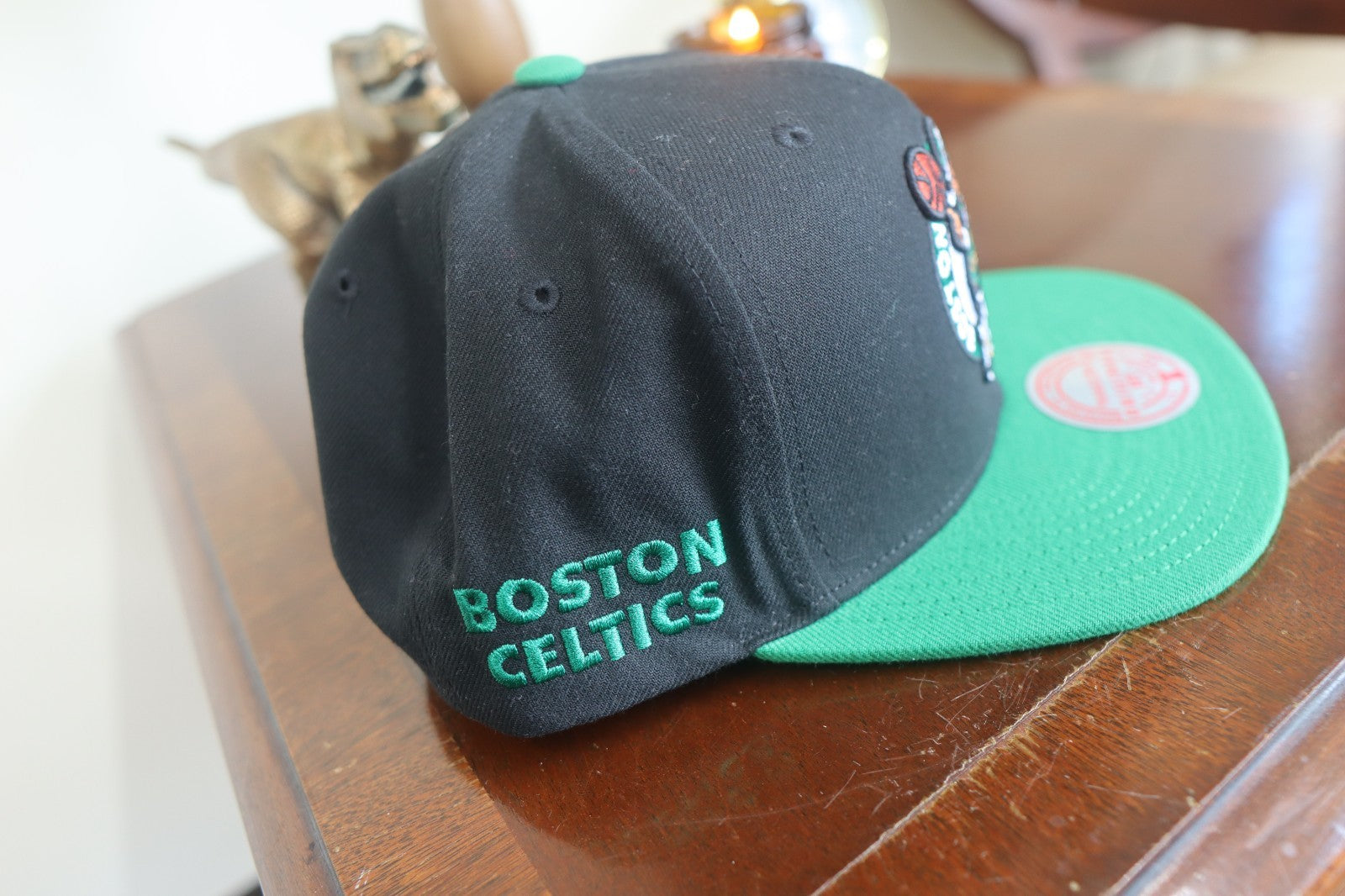 Mitchell & Ness Boston Celtics Classic Logo Adjustable Snapback Hat