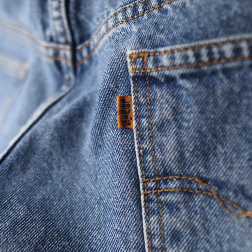 Vintage 90s Levi's 550 Orange Tab Relaxed Fit Denim 38X34